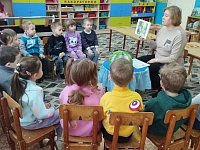 День воспитателя -  праздник заботы и тепла