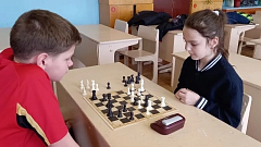 “Интеллектуальный спорт: шахматы для нового поколения”