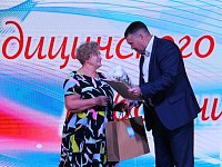 Медицинские работники Красноармейского района получили заслуженное признание