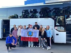 Саратовские хоккеистки поборются за "Хрустальную тиару"