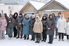 Мемориальная доска в память о  погибшем воине появилась на фасаде его родной школы