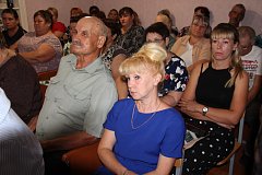 Итоги полугодия и планы на будущее: собрание жителей в селах Рогаткино и Золотое