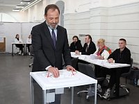 Игорь Комаров принял участие в голосовании на выборах депутатов Государственной Думы