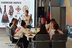 Связь поколений через искусство: создаём традиционные обереги своими руками
