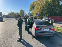 В ходе рейда выявлено более двух десятков бывших мигрантов, уклоняющихся от исполнения воинского долга