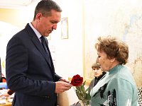 Вручены награды матерям погибших героев