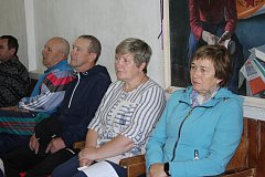 Финансы, благоустройство и поддержка бойцов: ключевые темы встреч с жителями сел
