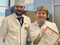 Медицинские работники получили ведомственные награды
