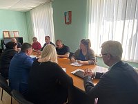 С управляющими компаниями Красноармейска обсудили проблемные вопросы в работе