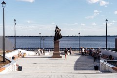У Триумфальной арки в Саратове могут снимать кино