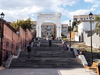 У Триумфальной арки в Саратове могут снимать кино