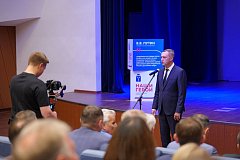 Первые участники региональной программы "Наши Герои" встретились сегодня с губернатором Саратовской области