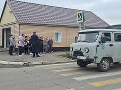 Внимание, дети идут в школу! 